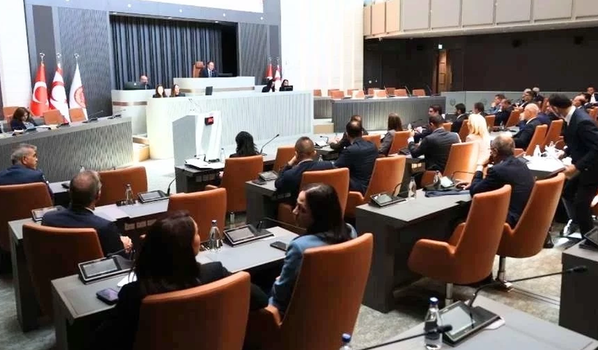 Genel Kurul tamamlandı: Üç yasa tasarısı ve iki yasa önerisi onaylandı