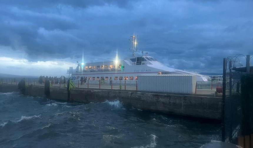 Deniz ulaşımında çok sayıda sefer iptal edildi