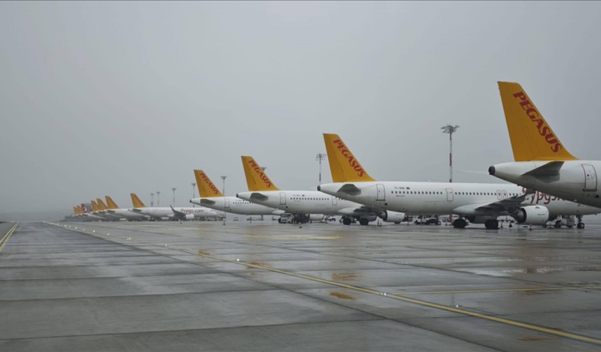 Kötü hava Pegasus’u vurdu: 76 sefer iptal