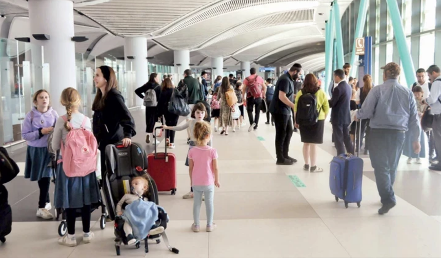 İsrail’de Havalimanlarında Kaçış Yoğunluğu