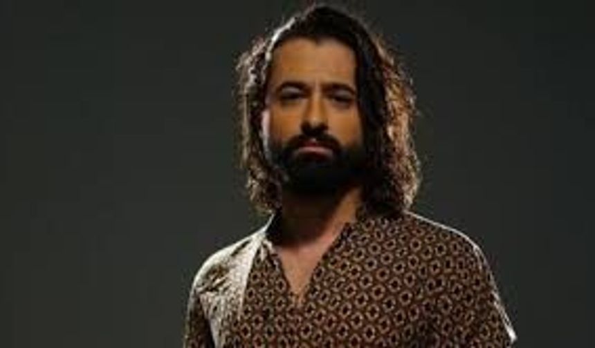 Koray Avcı bayram sahnesinde coşturdu: babasının anısına albüm hazırladı