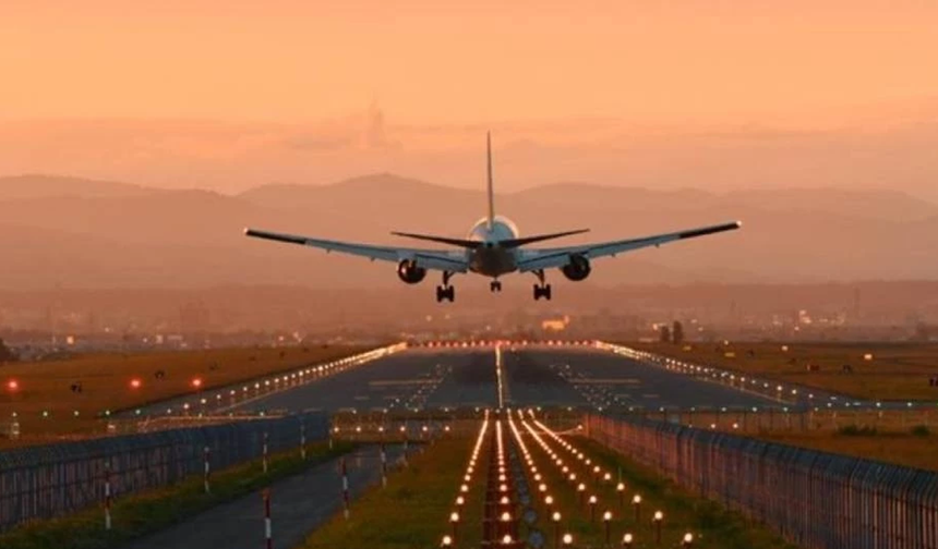 Florida valisi, havaalanının adının Trump'ın adıyla değiştirilmesini öngören yasayı imzaladı