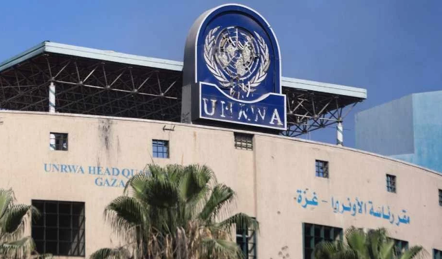 Lübnan’da insani kriz derinleşiyor: Yüz binlerce kişi göç etti