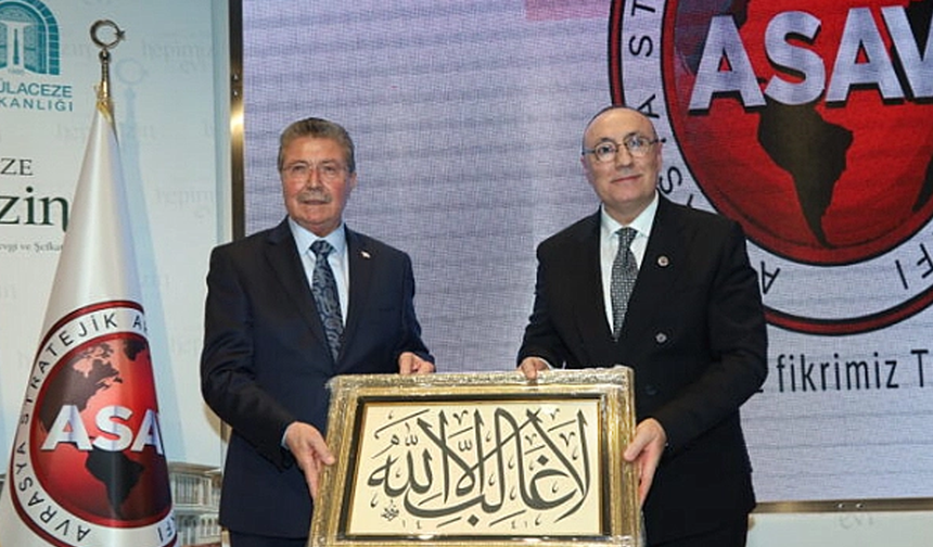 Avrasya Stratejik Araştırmalar Vakfı ve Platformu'nun Geleneksel İftar Daveti Darülaceze Başkanlığında Düzenlendi