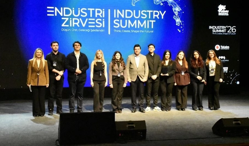 DAÜ’de “Endüstri Zirvesi 2026” yoğun katılımla gerçekleştirildi