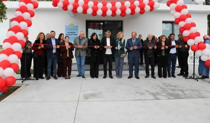 Erhürman’ın katılımıyla Kırıkkale Yetişkin Eğitim Merkezi ve Sosyal Tesisi’nin açılışı yapıldı