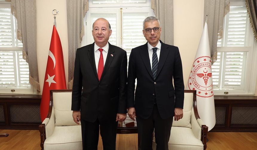 Hakan Dinçyürek, İstanbul’da Türkiye Sağlık Bakanı Memişoğlu ile görüştü