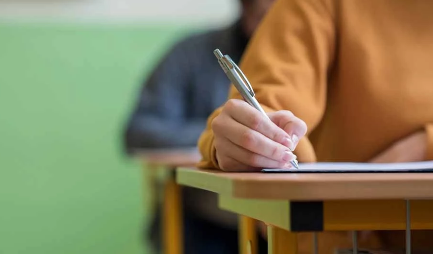 Grev sebebiyle ertelenen sınavlar yarın yapılacak