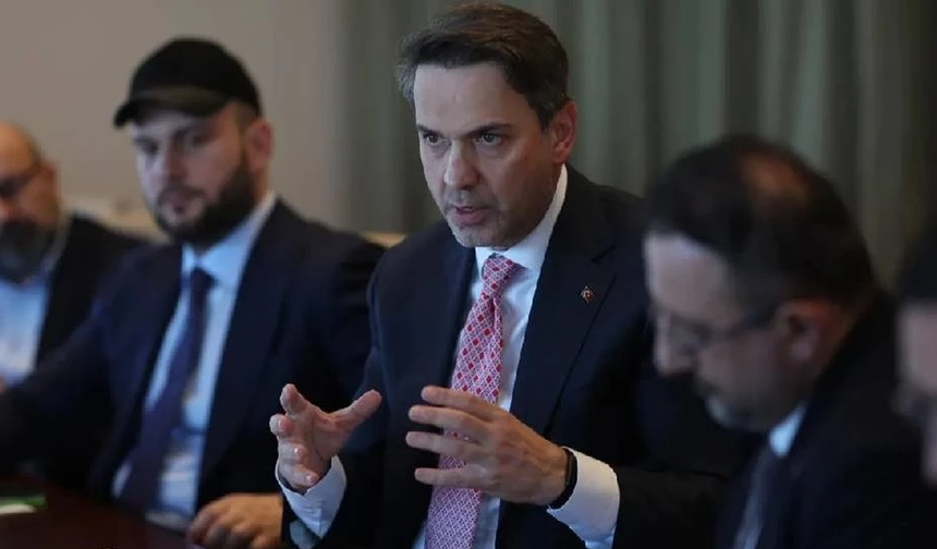 Alparslan Bayraktar: KKTC’ye doğal gaz boru hattı için çalışma yürütülüyor