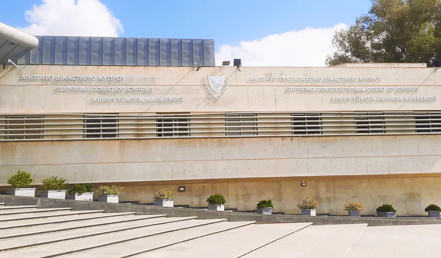 Ceza alan sanıktan savcıya saldırı