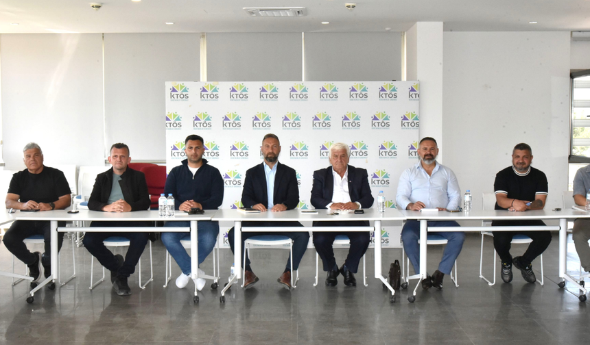 Kamuda örgütlü sendikalar gelinen noktayı değerlendirmek için toplantı yapıyor