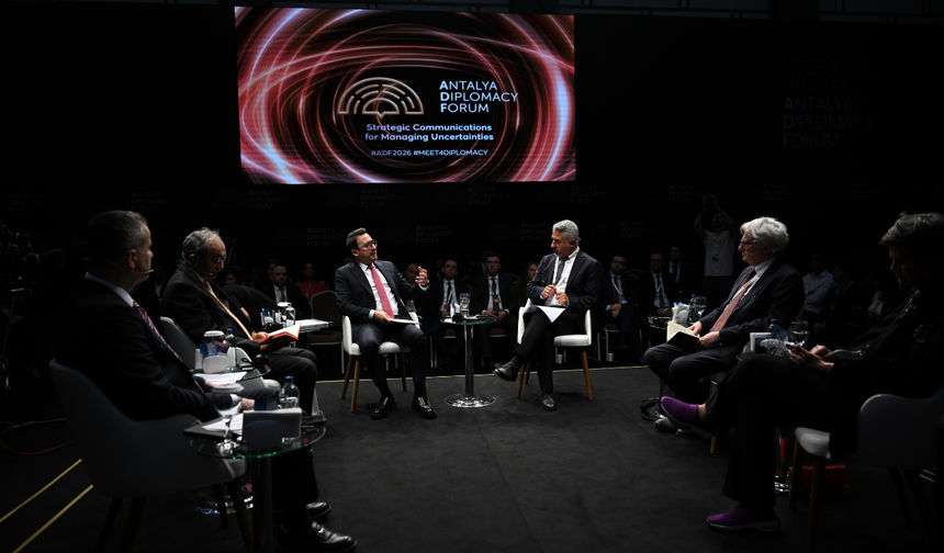 Antalya Diplomasi Forumu’nda kritik iletişim paneli