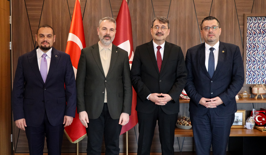 Bahçeşehir Kıbrıs Üniversitesi’nden İbn Haldun Üniversitesi’ne Ziyaret