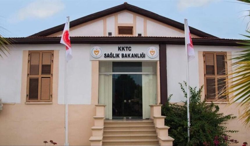 Sağlık Bakanlığı: Ahmet Tan'ın genel durumu stabil; tedavisi yoğun bakım ünitesinde sürüyor