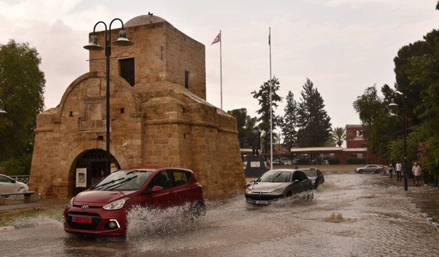 Meteorolojiden yarın için etkili yağış uyarısı