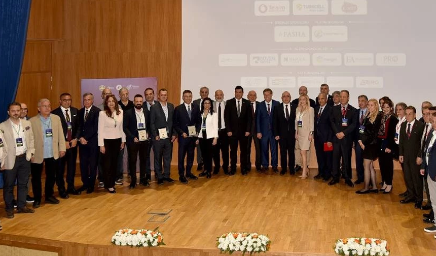 “Genç Beyinler Yeni Fikirler” yarışması yapıldı: Gençlerin fikirleri sanayiyle buluşmalı, üretime dönüşmeli
