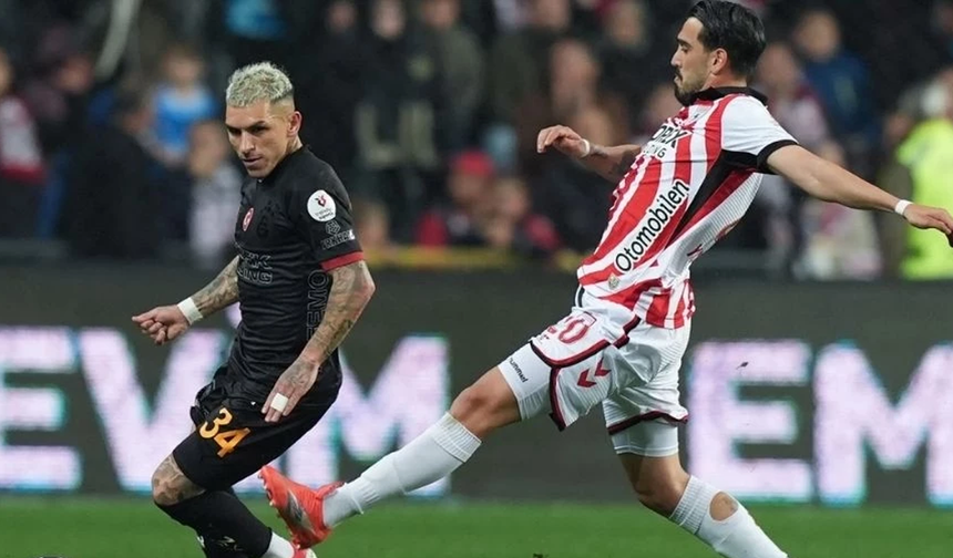 Galatasaray şampiyonluk fırsatını erteledi: Samsunspor'dan 4-1'lik galibiyet