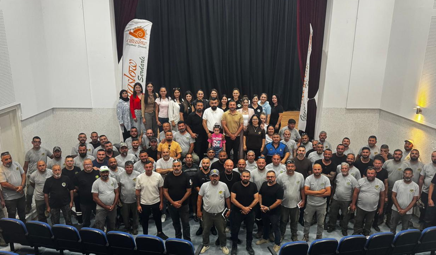 Kasım, Belediye personeli ile bayramlaştı