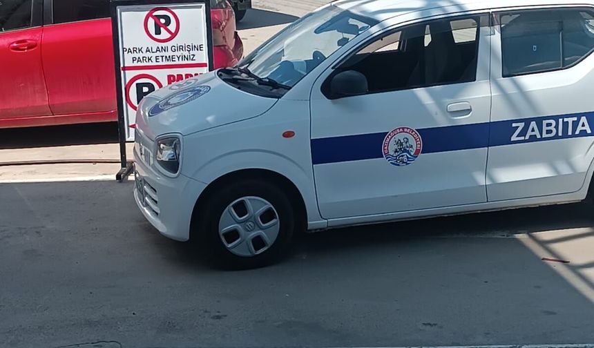 GAZİMAĞUSA’DA BELEDİYE TRAFİK ZABITALARINA TEPKİ