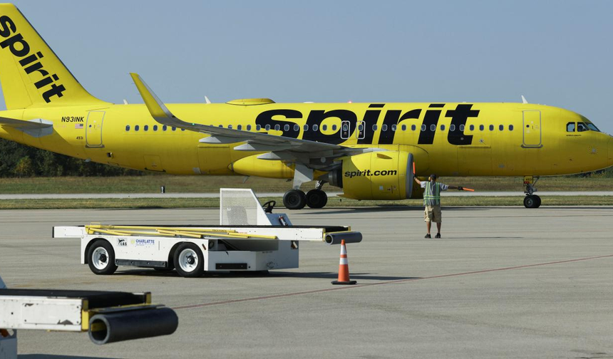 Spirit Airlines yakıt krizi nedeniyle tüm uçuşları iptal etti