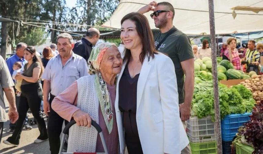İncirli Yenikent’te halkla bayramlaştı