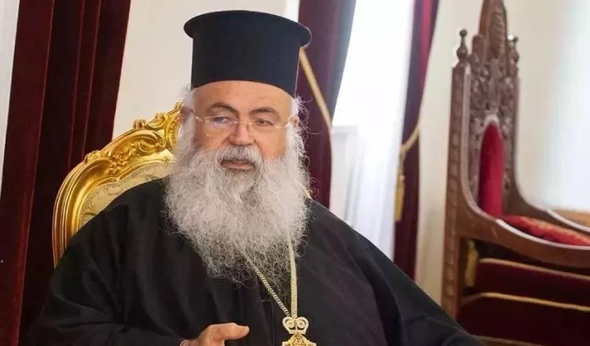 Yeorgios’a göre federasyon ya da iki devlet modelleri “ulusal intihara yol açar”