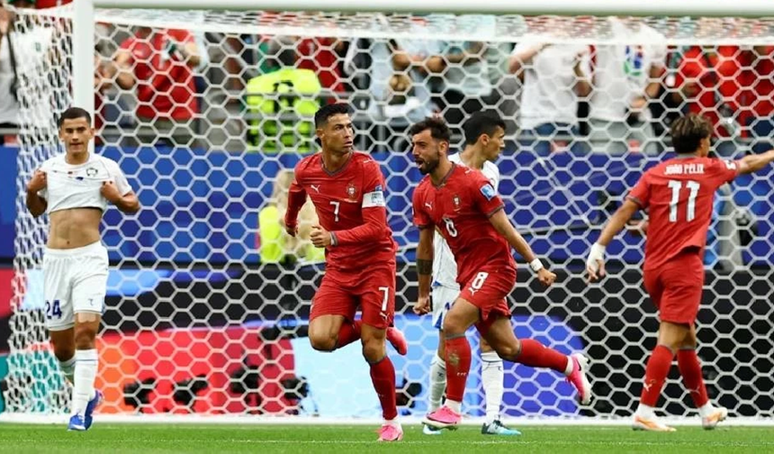 Ronaldo hesabı açtı: Portekiz, Özbekistan'a gol oldu yağdı
