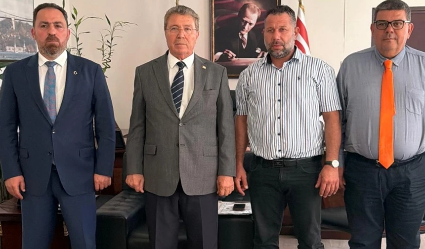 Ünal Üstel, TÜK zahire alım fiyatlarını açıkladı: Yemlik arpanın kilosu 15 TL
