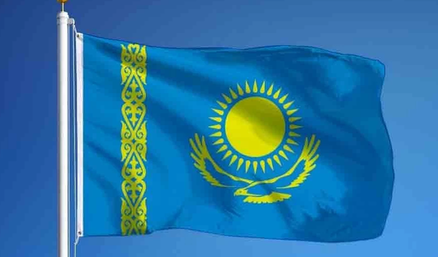 Kazakistan'da 145 sandalyeli yeni meclis için 546 aday yarışacak