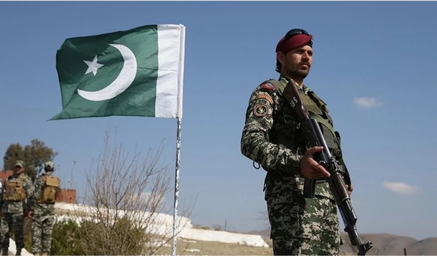 Pakistan'da düzenlenen operasyonda 19 militan etkisiz hale getirildi