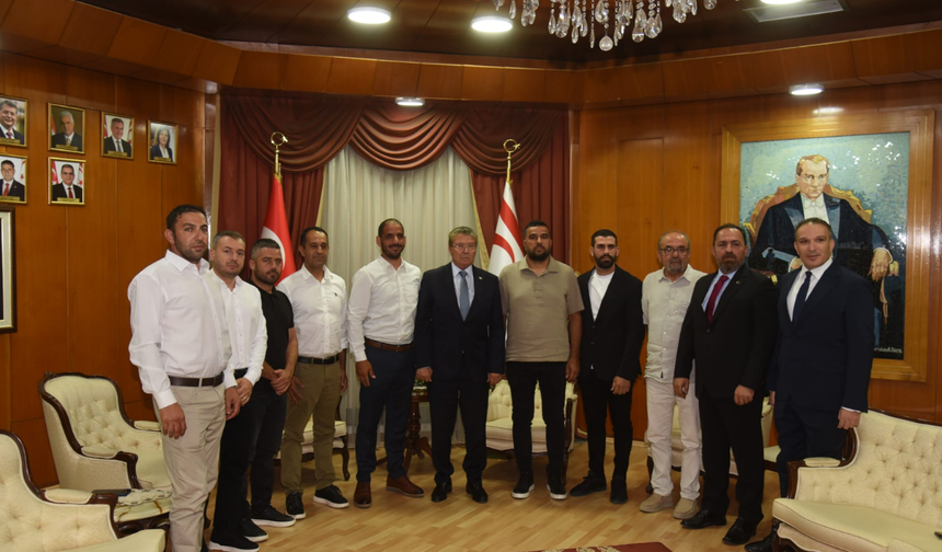 Üstel: Destekle Tarih Yazdık