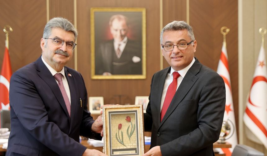 Erhürman, Türkiye-KKTC Heyetiyle Görüştü