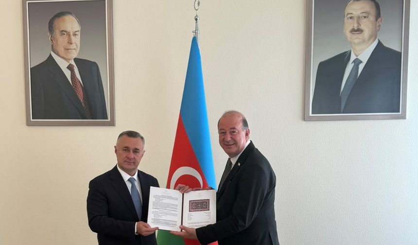 Dinçyürek Azerbaycan'da Temaslarda