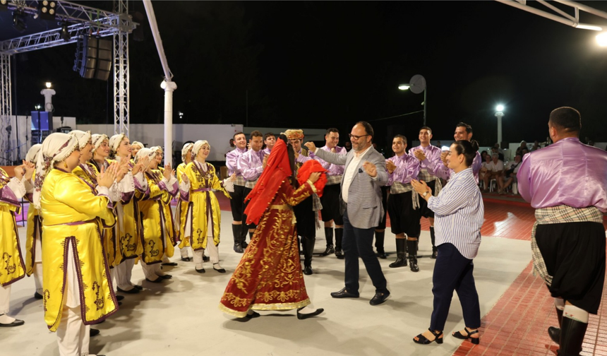 Larnakalılar İskele’de buluştu