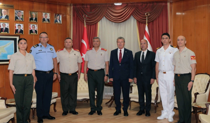 Başbakan Üstel, GKK Komutanı Tümgeneral Görgülü'yü kabul etti