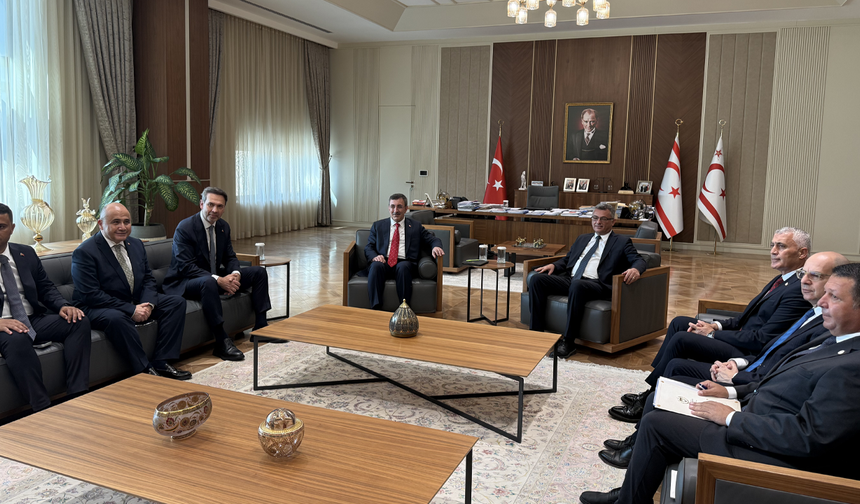 Cumhurbaşkanı Erhürman, Cevdet Yılmaz’ı kabul etti