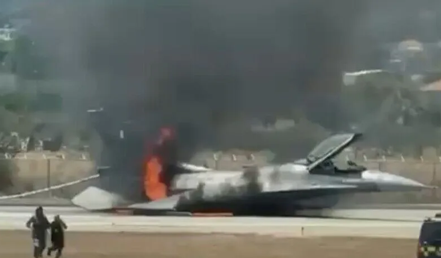 Yunanistan'da F-16 uçağında yangın çıktı, zorunlu iniş yaptı