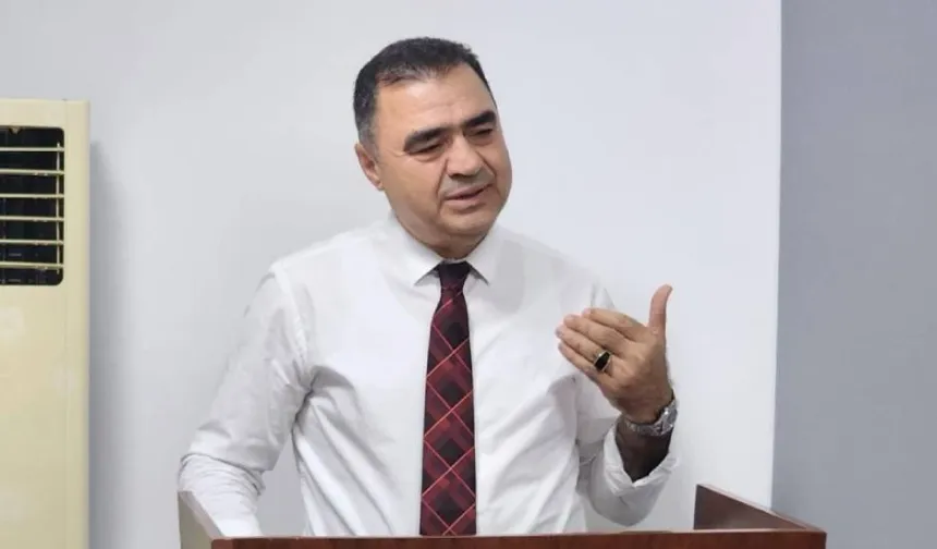 Kıbrıs Türk Kızılay Genel Başkanı Sezai Sezen oldu