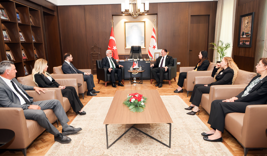 Öztürkler, Yapıcıoğlu'nu kabul etti