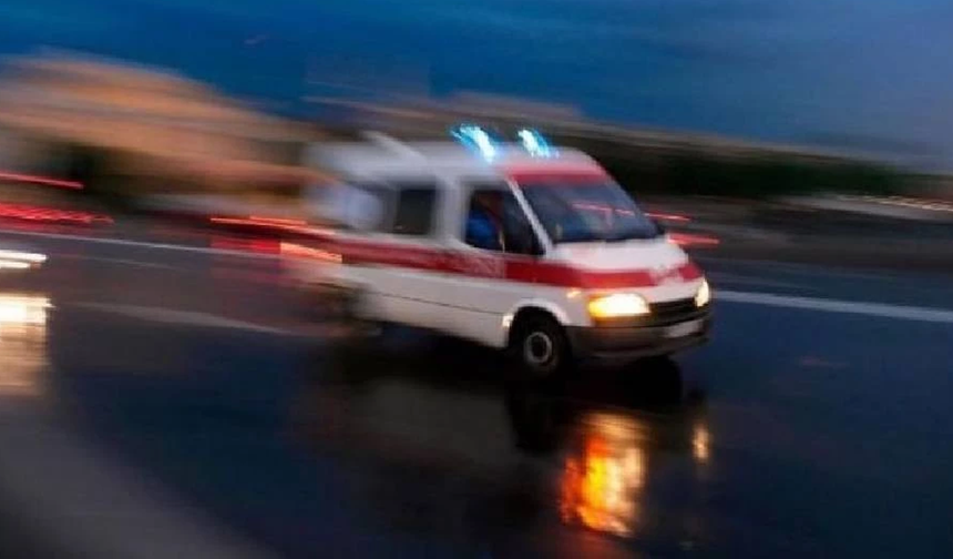 Karşıyaka'da inşaatta çalışan boyacı 3 metreden düştü