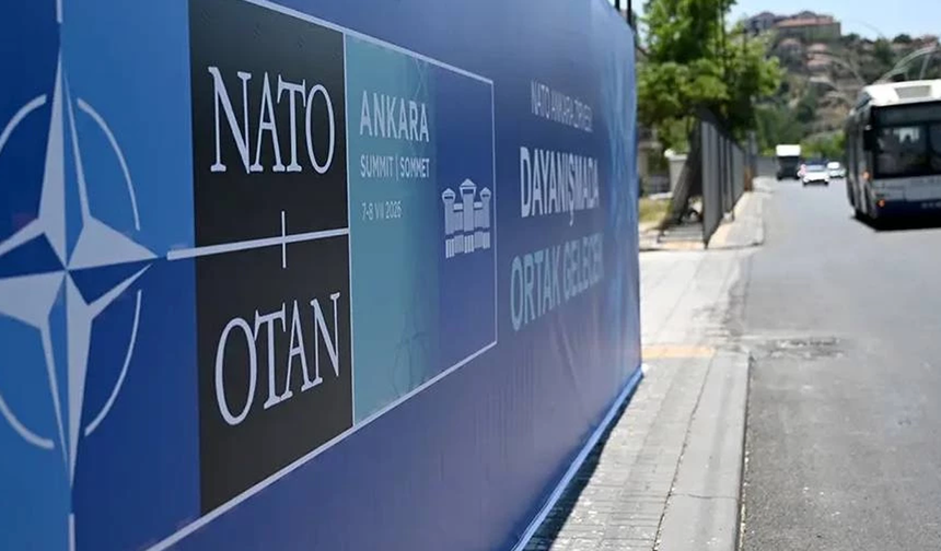 NATO, Hürmüz Boğazı'na müdahale etmeden önce olası seçenekleri görüşüyor