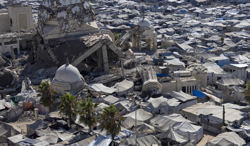 Hamas: İsrail'in ateşkes anlaşmasını başarısız kılmasını önlemek için acil harekete geçilsin