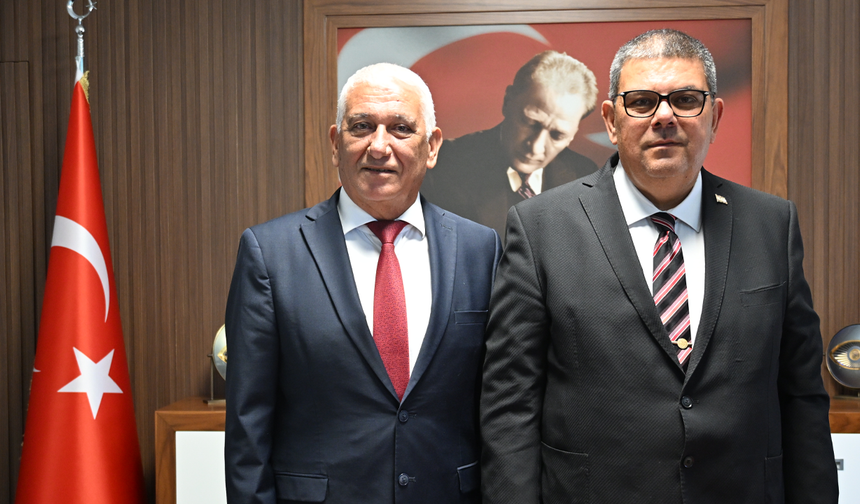Maliye Bakanı Berova'dan Güzelyurt Belediyesi'ne ziyaret