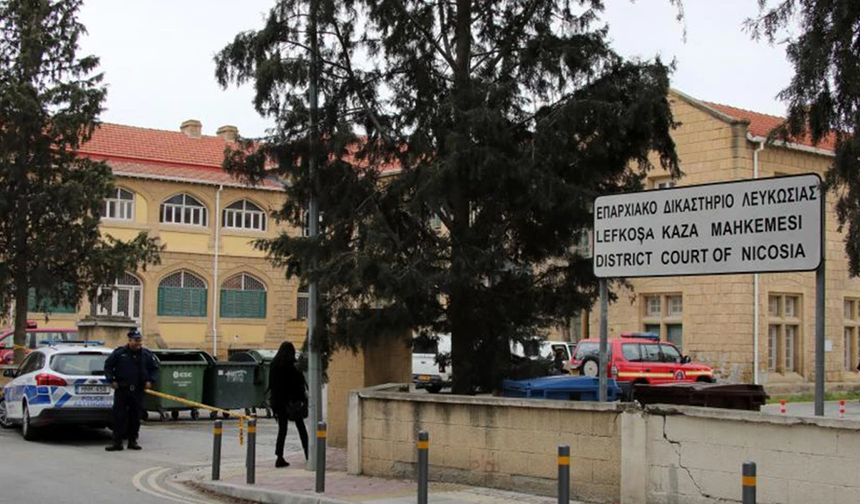 Maç için 11 yaşındaki kızını evde yalnız bırakan baba kefaletle serbest: Çocuk koruma altına alındı