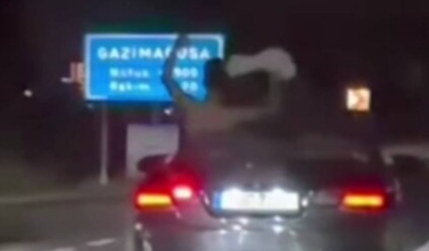 Trafiği Tehlikeye Atan Sürücü ve Yolcu Rapor Edildi!