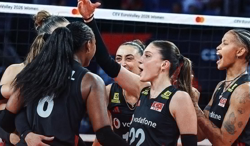 A Milli Kadın Voleybol Takımı 2'de 2 Yaptı