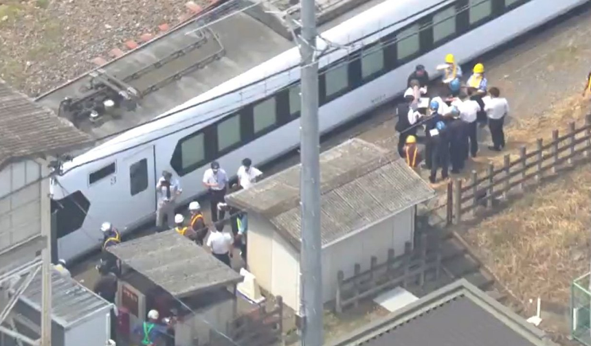 Japonya'da hızlı trenin çarptığı 4 işçi hayatını kaybetti