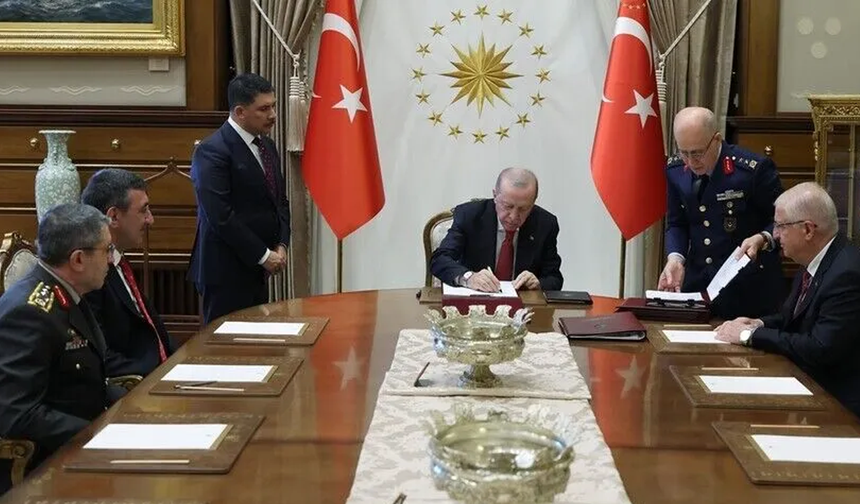 Türkiye’de YAŞ kararları açıklandı