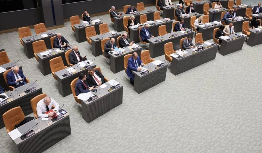 Meclis’te karma oyun kaldırılması oy çokluğuyla kabul edildi