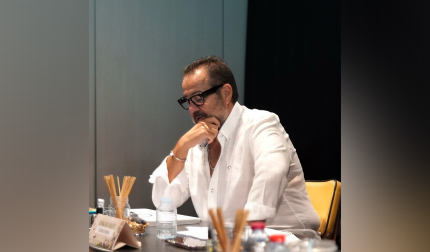 Ata Demirer’in Yeni Filmi “Pervaneler” İçin Okuma Provası Gerçekleşti: Vizyon Tarihi Belli Oldu!